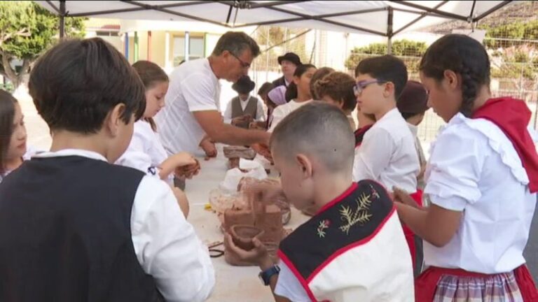 Jornada de tradiciones en los colegios por el Día de Canarias
