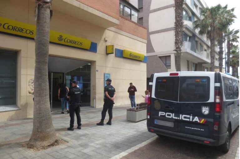 Investigan el masivo voto por correo registrado en Melilla