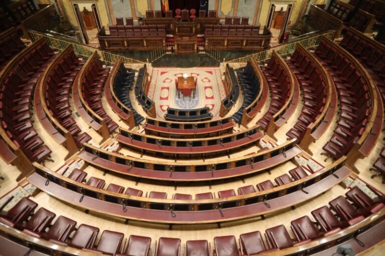 El Congreso convalida la prórroga de las ayudas para La Palma
