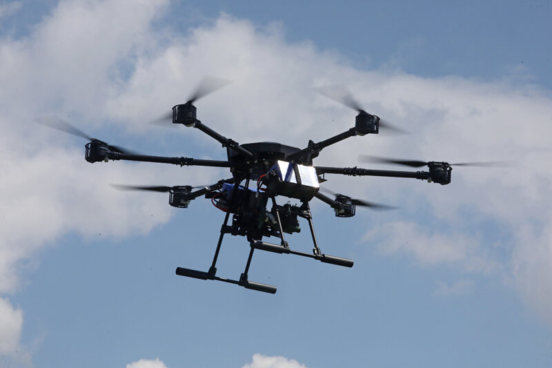 Dron. EP