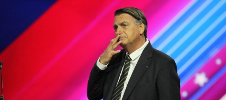 Bolsonaro, condenado a cárcel por intento de golpe de Estado