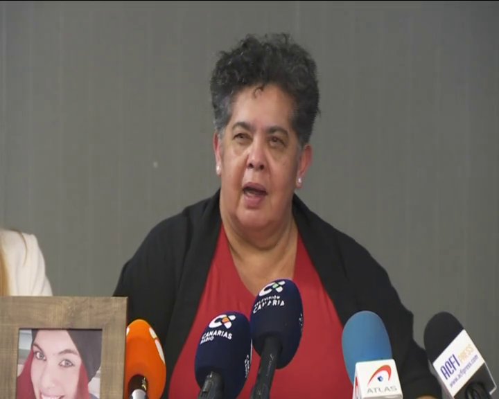 La madre de Romina Celeste regresa a su país