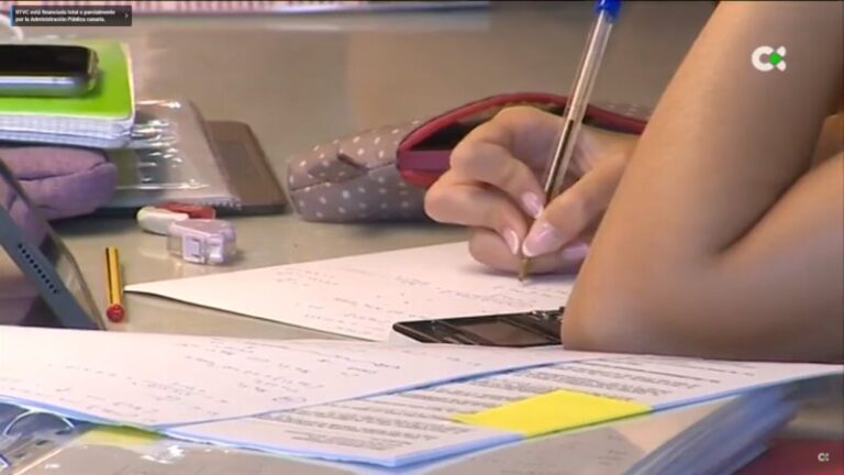 Alumnado de primer curso, de Ciencias y con poco compromiso académico, los de más riesgo de abandono universitario