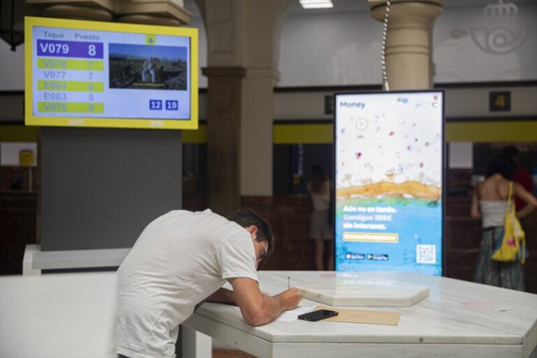 Se cierra el plazo para votar por Correos
