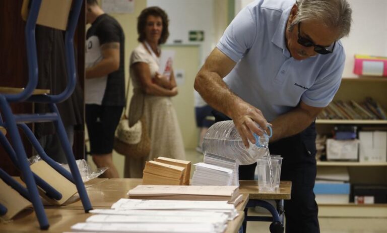 Anécdotas y curiosidades en la jornada electoral del 23J