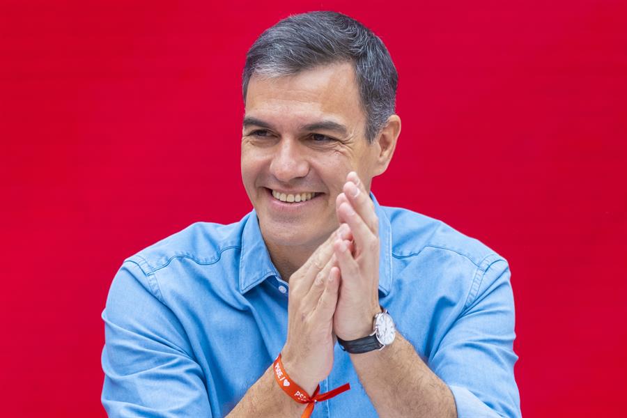 Pedro Sánchez tras la celebración de la Ejecutiva Federal realizada el día después del 23J en Madrid / Eva Ercolanese / EFE