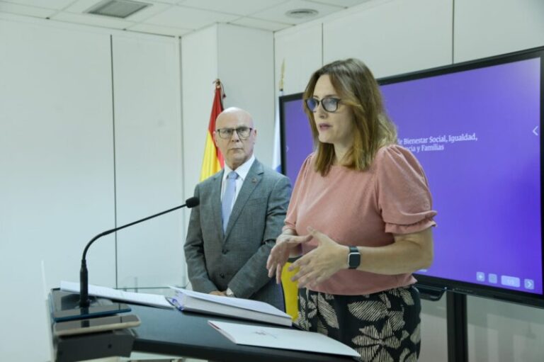 El Gobierno prepara un decreto para reducir la respuesta administrativa en la dependencia