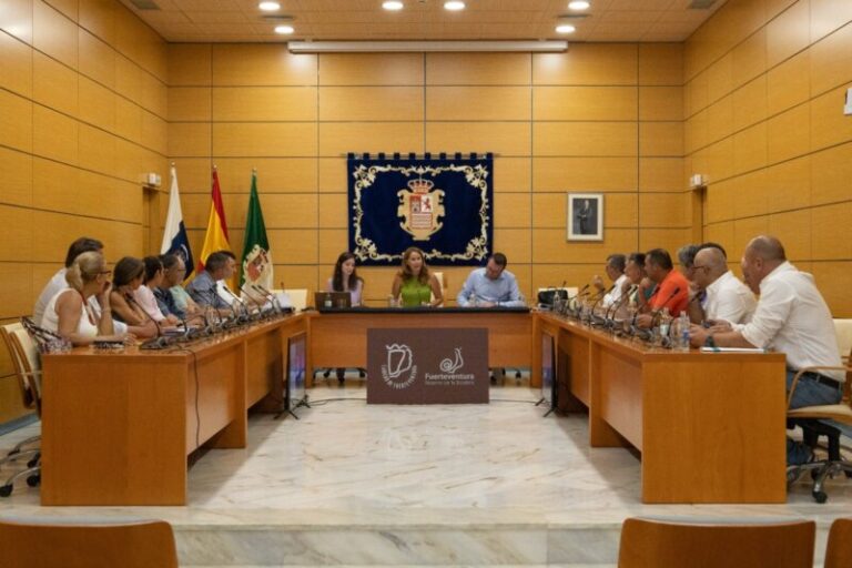 Constituida la nueva Junta General del Consejo Insular de Aguas de Fuerteventura