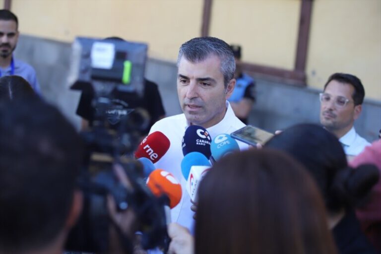 Manuel Domínguez niega el abandono a menores migrantes y afirma que acatarán las instrucciones de Fiscalía