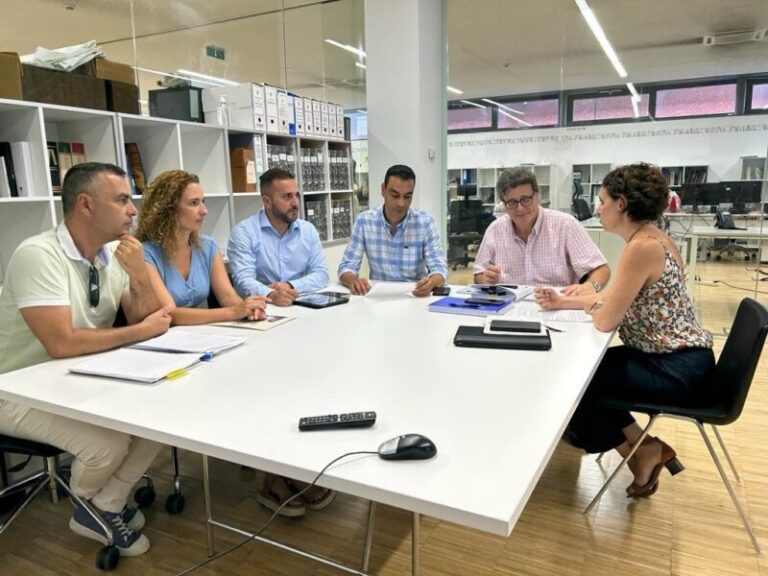 El Cabildo de Tenerife y el Ayuntamiento de Guía de Isora abordan el proyecto de rehabilitación de la Casa Lola