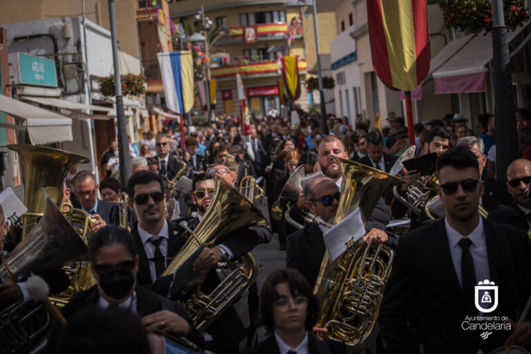 Parada militar, misa, procesión y Ofrenda a la Patrona de Canarias, este martes en TVC