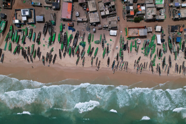 La Armada de Senegal rescata a más de mil migrantes en dos semanas
