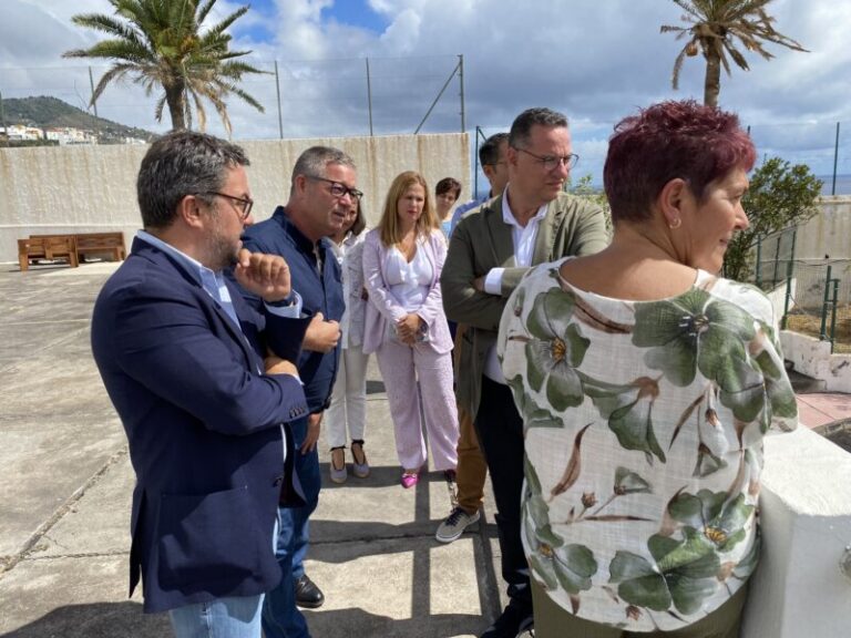 El Gobierno canario impulsa la rehabilitación de espacios deportivos en La Palma