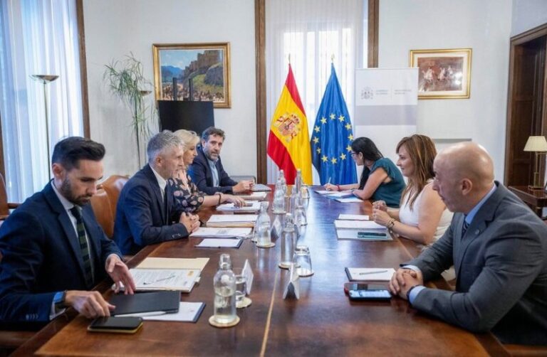 Interior incluirá a Canarias en las reuniones de coordinación en migración