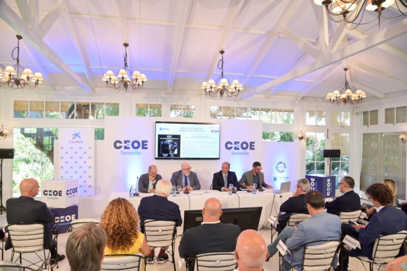 Imagen de la presentación de "La Economía Canaria en Gráficos 2022". Foto cedida CEOE Tenerife