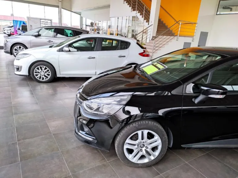 Las ventas de vehículos en Canarias aumentaron un 18,36% en agosto respecto al de 2022