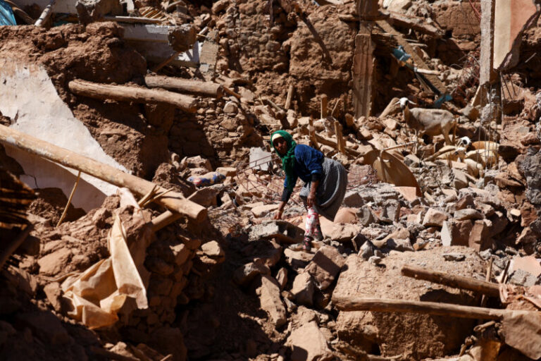 Aumentan a más de 2.800 los fallecidos por el terremoto en Marruecos