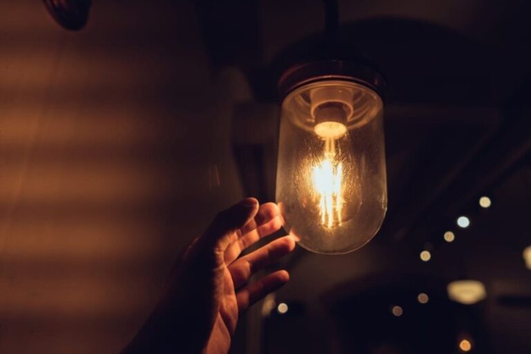 La demanda eléctrica aumenta un 1,2% en Canarias durante el último año