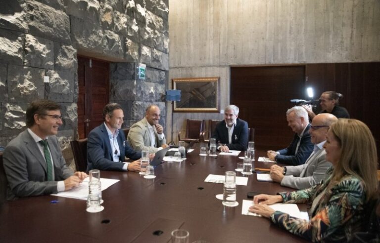 Firmado el Pacto Canario por la Migración
