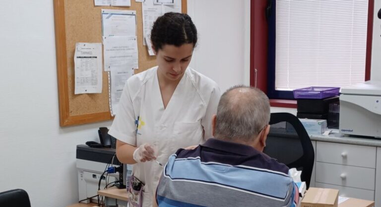 Comienza campaña de vacunación contra la gripe en los centros de salud de Canarias