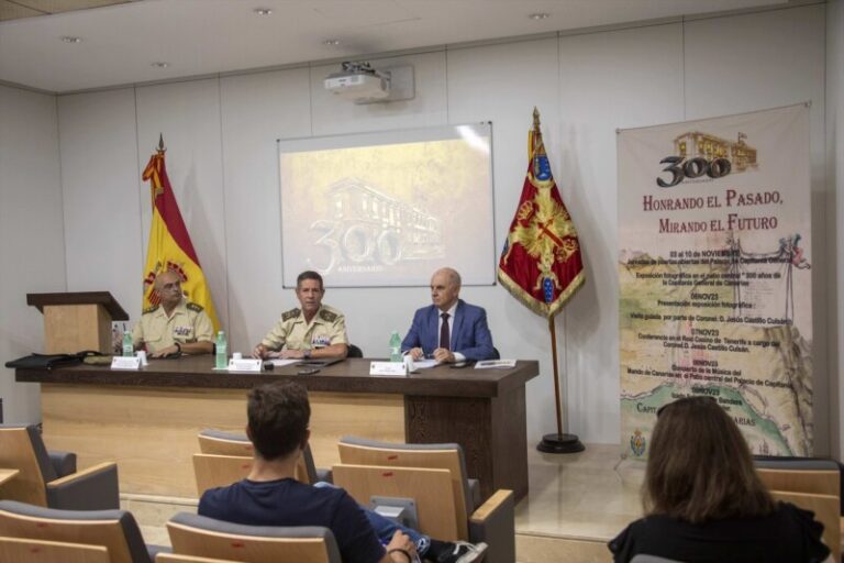 El Mando de Canarias celebra el 300 aniversario del traslado de la Capitanía a Santa Cruz de Tenerife