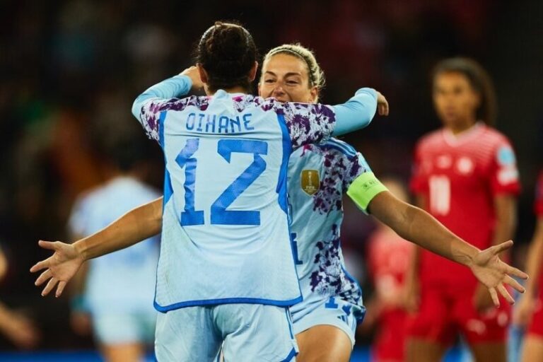 1-7. España golea a Suiza en la vuelta de Misa Rodríguez a la titularidad