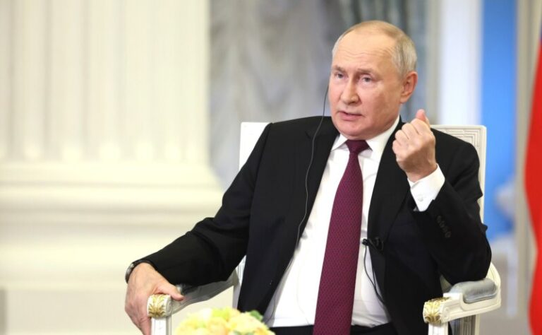 Putin afirma que Ucrania ha sufrido “enormes pérdidas” con su contraofensiva