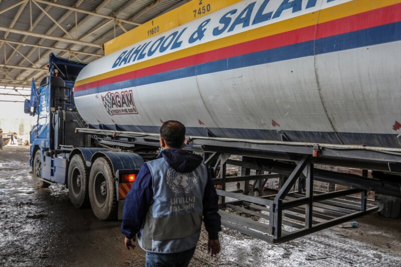 Israel autoriza la entrada de combustible a Gaza