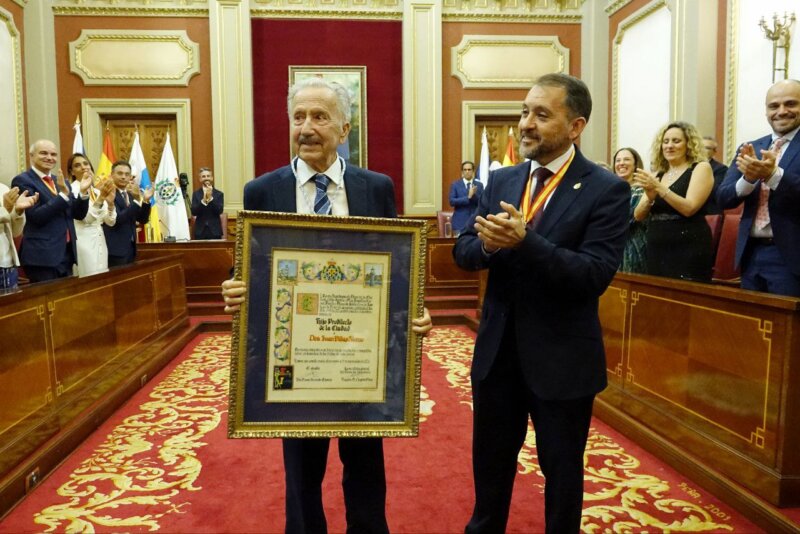 Hijo Predilecto SC. Juan Viñas