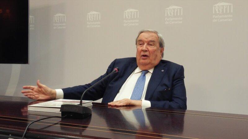 Jerónimo Saavedra en su etapa de Diputado del Común. Imagen Europa Press