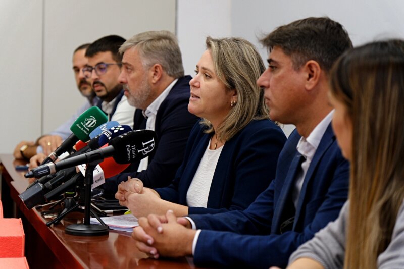 Agricultura.- El PSOE pide responsabilidad a Quintero y que trabaje "de una vez" por los agricultores afectados por el volcán