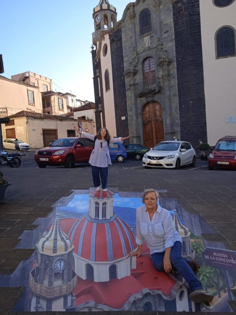 Una de las ilusiones ópticas instaladas en La Orotava (Tenerife)