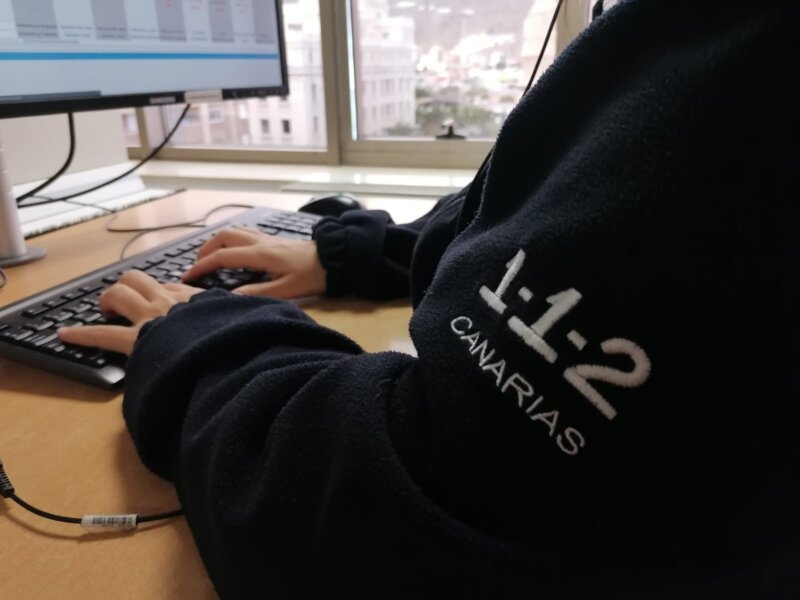 Imagen de archivo de un trabajador del 112 Canarias