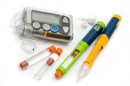 Imagen archivo sistemas de infusión subcutánea de insulina para diabéticos