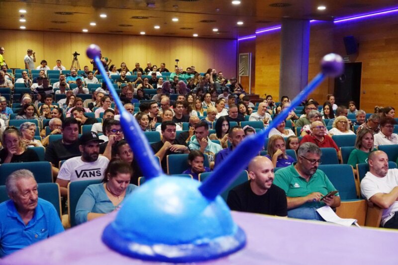 Los grupos del carnaval de Santa Cruz de Tenerife conocen el orden de participación en los concursos del carnaval 2024 / Ayuntamiento de Santa Cruz de Tenerife 