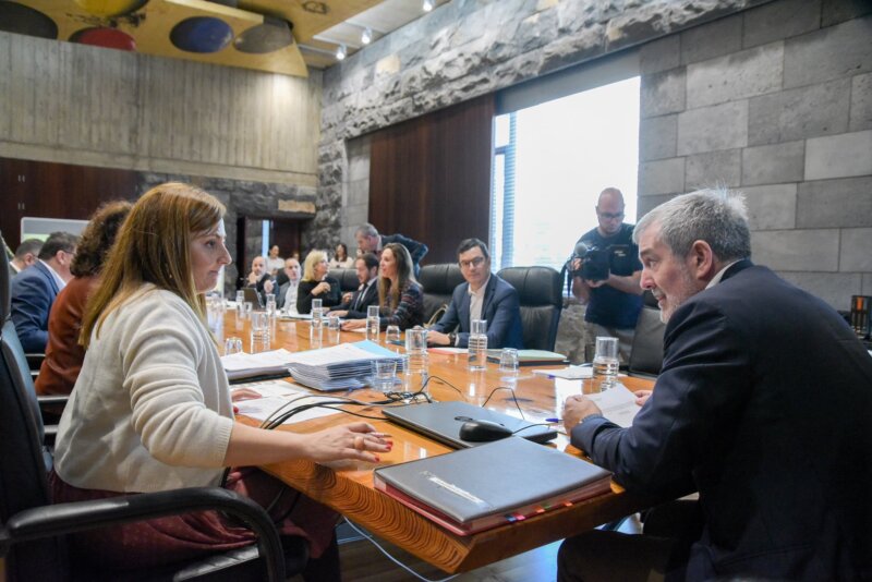 El Consejo de Gobierno aborda las transferencias de competencias pendientes.