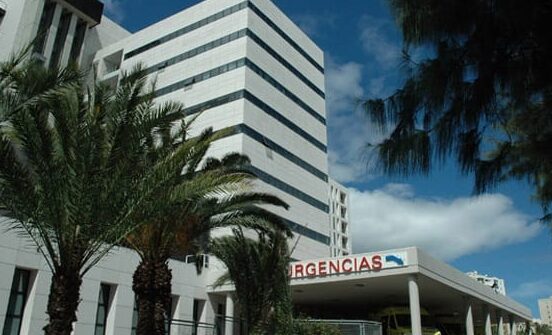 Las camas ocupadas en hospitales con personas con alta complica aún más la situación de urgencias