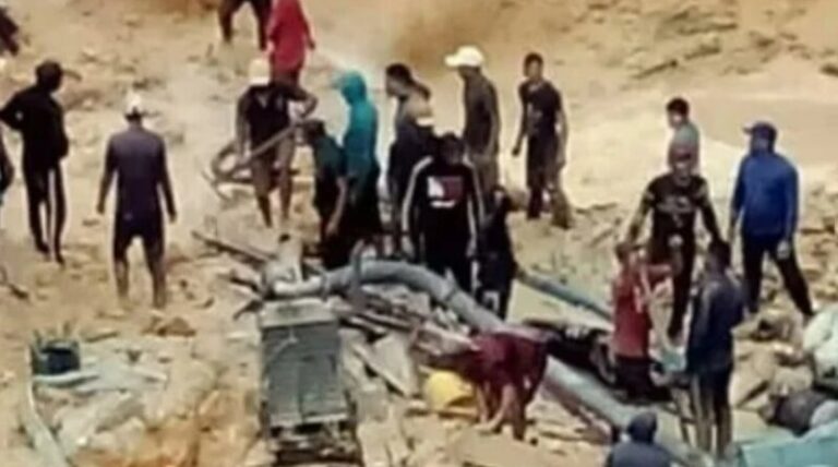 Al menos diez mineros muertos tras un deslizamiento de tierra en Venezuela