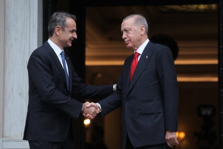 Grecia y Turquía apuestan por mejorar sus relaciones