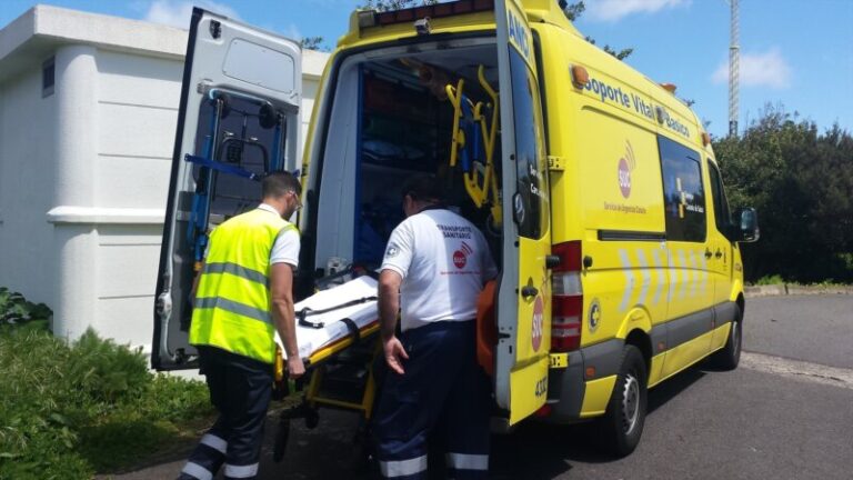 Una mujer y un niño son atropellados en Tenerife