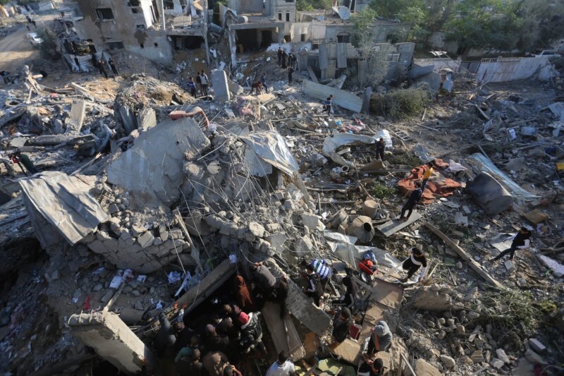 Continúan los ataques del Ejército israelí en el sur de la Franja de Gaza