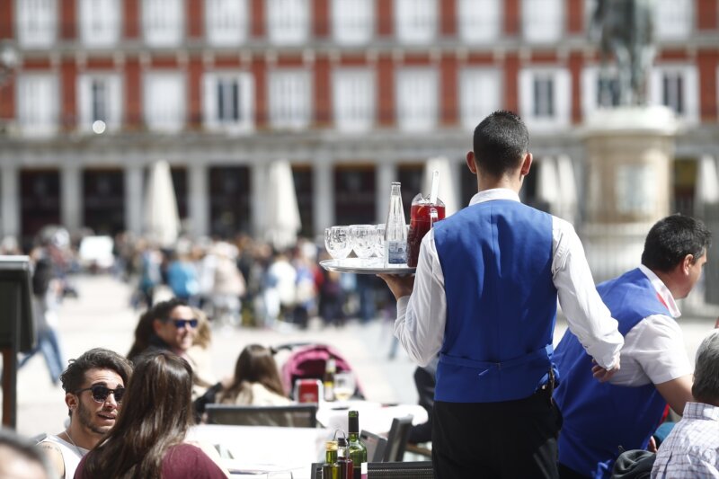 Canarias experimenta el mayor crecimiento, 6,1%, del empleo turístico en noviembre