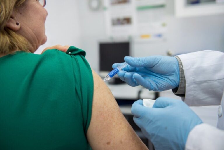 Canarias se sitúa como la tercera comunidad con mayor incidencia de gripe