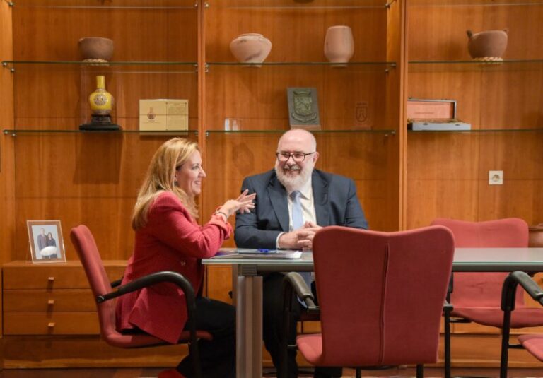 CEOE Tenerife señala la importancia de la movilidad para mejorar la productividad