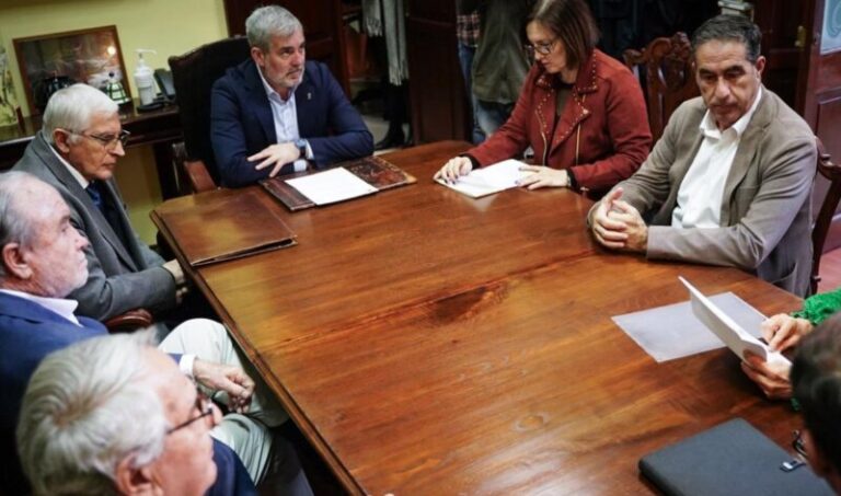 Clavijo, preocupado por el aumento de la desigualdad entre pobres y ricos en Canarias