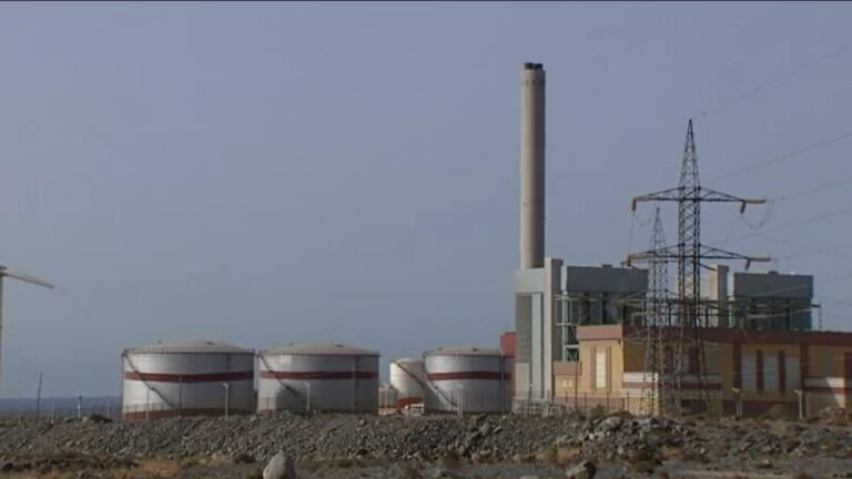 ‘Noche de Reportajes’ aborda este martes la emergencia energética en Canarias