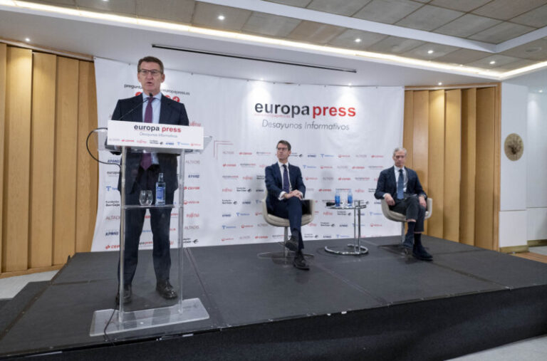 Feijóo pide una reforma de la financiación autonómica que “nazca de un consenso con altura de Estado y no del chantaje”
