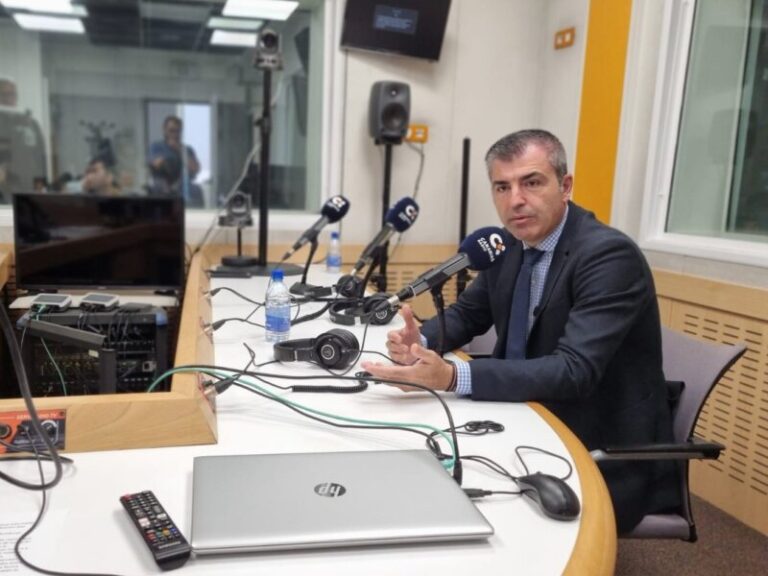 Domínguez: “PSOE quiere romper el pacto del Gobierno de Canarias”