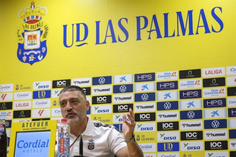 García Pimienta apela a un “partido perfecto” para tener opciones ante el Barça