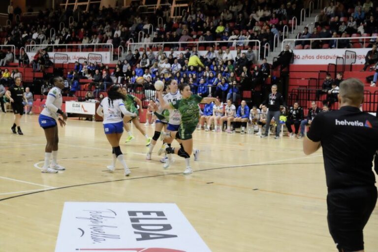 El Rocasa Gran Canaria se queda sin fase final de Copa (25-20)
